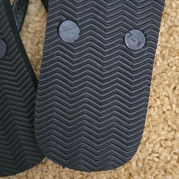 NEW Pink Gray black Puma flip fops Size 7 8. Size 7 Or 8 It States - Picture 7 of 13